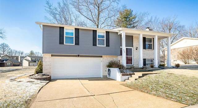 Photo of 2702 Irondale Dr, St Louis, MO 63129