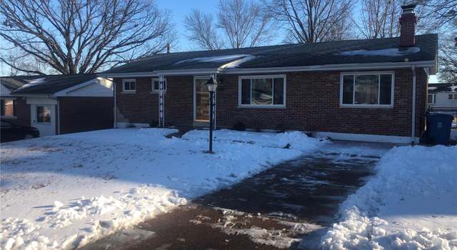 Photo of 9836 Lakeford Dr, St Louis, MO 63123
