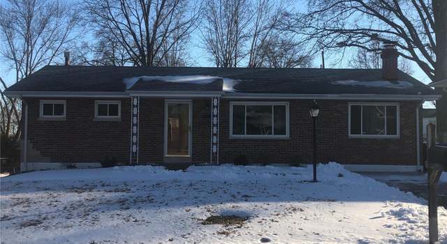 Photo of 9836 Lakeford Dr, St Louis, MO 63123