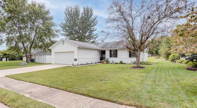Photo of 103 Hillcrest Dr, O'fallon, IL 62269