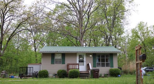 Photo of 895 Parkway Dr, Bismarck, MO 63624