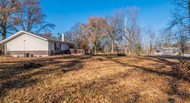 Photo of 4430 Tanglebrook Dr, Florissant, MO 63033