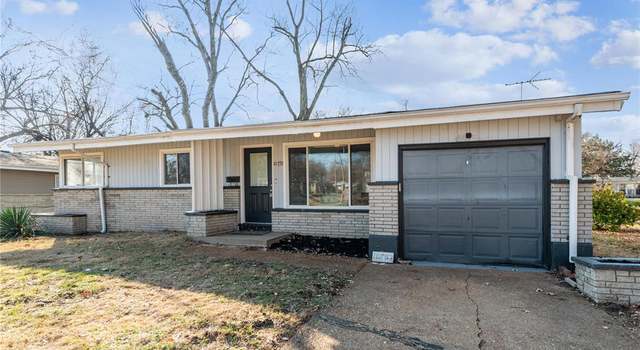 Photo of 10753 Landseer Dr, St Louis, MO 63136