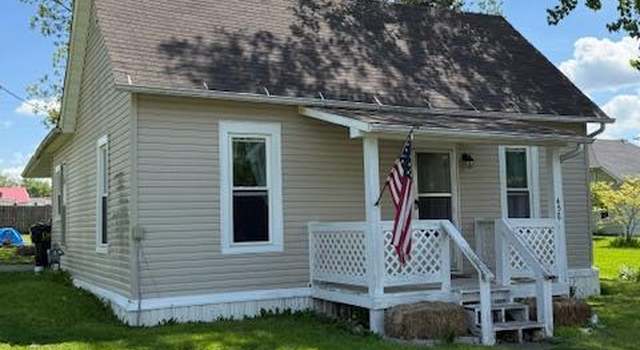 Photo of 458 Chestnut St, Hawk Point, MO 63349