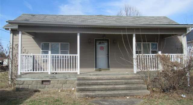 Photo of 315 S Main St, Sandoval, IL 62882