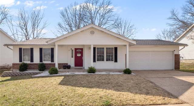 Photo of 1109 Windyoak Dr, Ballwin, MO 63021