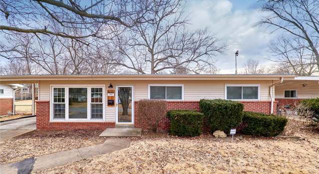 Photo of 360 St. Edward Ln, Florissant, MO 63033