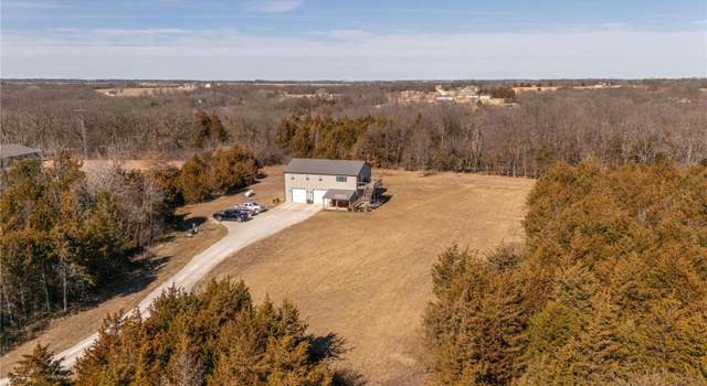 Photo of 14822 Cedar Cove Pl, New London, MO 63459