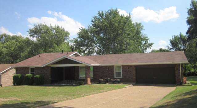Photo of 2100 Green Slope Dr, St Louis, MO 63136