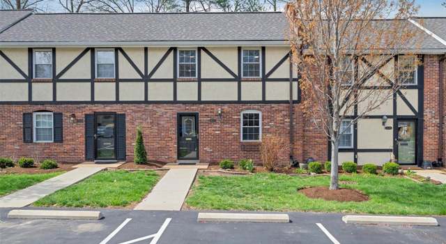 Photo of 1037 Pinegate Dr, St Louis, MO 63122