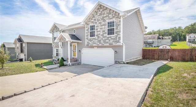 Photo of 109 Mary Catherine St, Waynesville, MO 65583