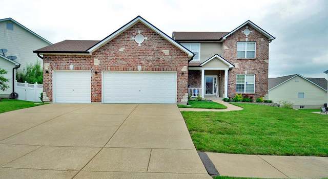 Photo of 4727 Auburn Trace Dr, Unincorporated, MO 63128
