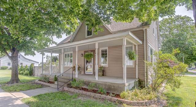 Photo of 300 N 6th St, New Baden, IL 62265