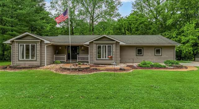 Photo of 1084 E O'fallon Dr, Caseyville, IL 62232