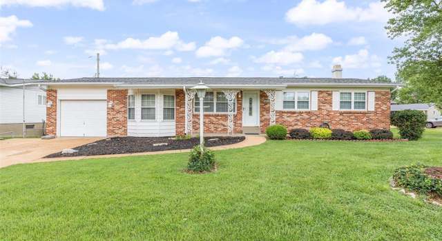 Photo of 9511 Antigo Dr, St Louis, MO 63123