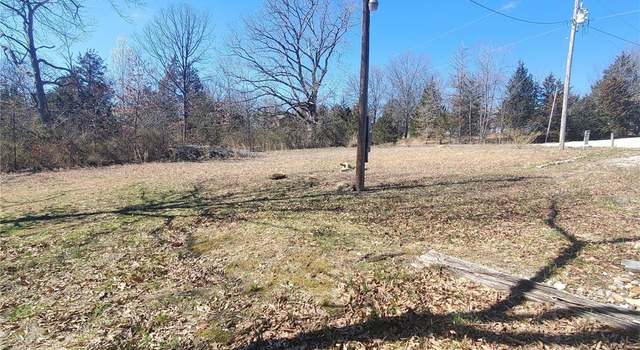 Photo of 410 Lilac Ln, St Clair, MO 63077