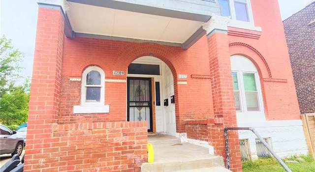 Photo of 3207 Barrett St, St Louis, MO 63107
