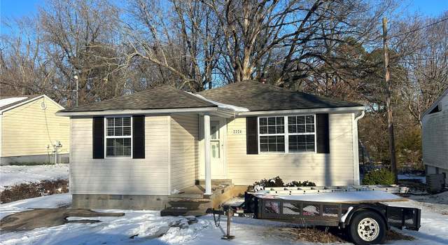 Photo of 2224 Leonard Dr, Poplar Bluff, MO 63901