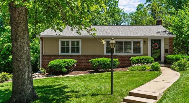 Photo of 104 S Brent Ave, Oakland, MO 63122