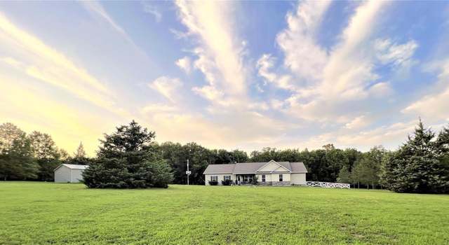 Photo of 17864 Banjo Rd, Crocker, MO 65452