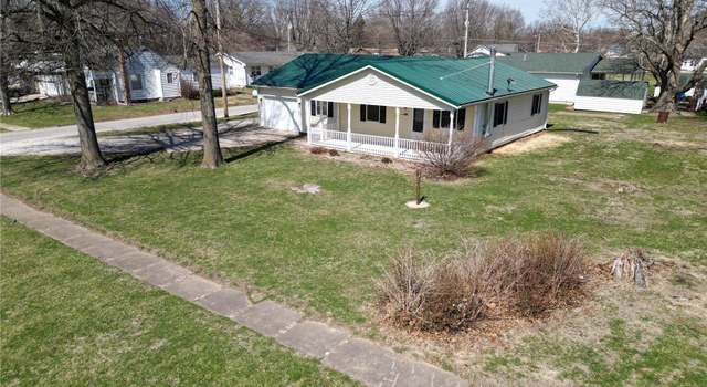 Photo of 601 E Clark, La Plata, MO 63549