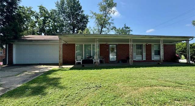 Photo of 1824 Menard Dr, Belleville, IL 62220