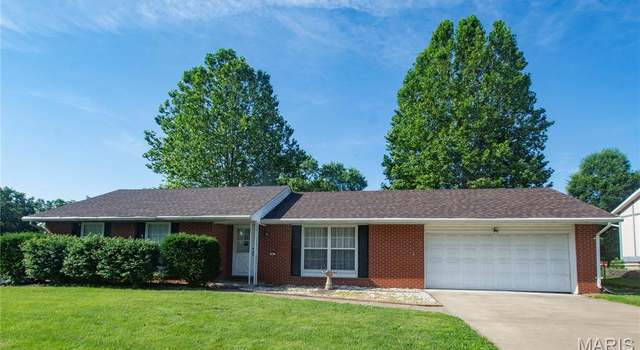 Photo of 321 Neptune Ln, Godfrey, IL 62035