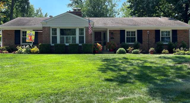 Photo of 430 Geyer Forest Dr, St Louis, MO 63122