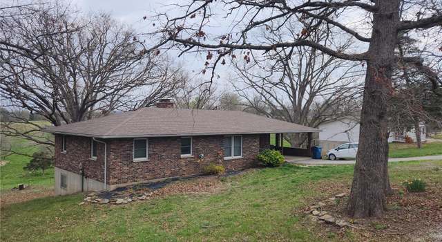 Photo of 407 West Oliver St, Freeburg, MO 65035