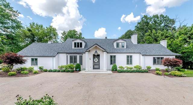 Photo of 5 Huntleigh Downs Rd, Saint Louis, MO 63131