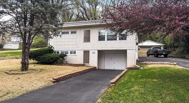 Photo of 404 Hillside Dr, Collinsville, IL 62234