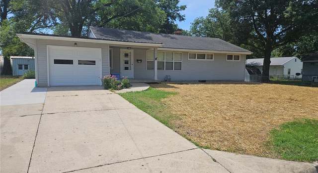 Photo of 204 W Ford St, Montgomery City, MO 63361