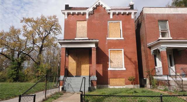 Photo of 1723 Marcus Ave, St Louis, MO 63113