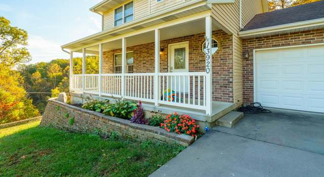 Photo of 13920 Tapestry Ln, St Robert, MO 65584