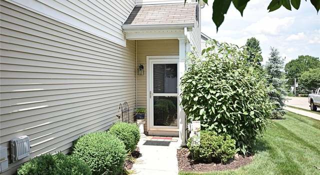 Photo of 800 Kingston Terrace Ct, St Charles, MO 63301