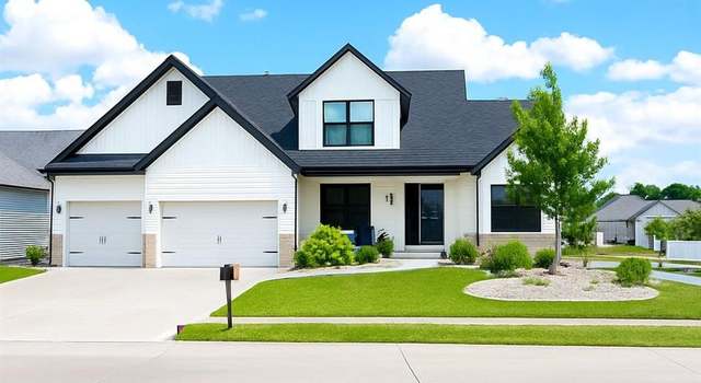 Photo of 1000 Tall Timber Dr, Wentzville, MO 63385