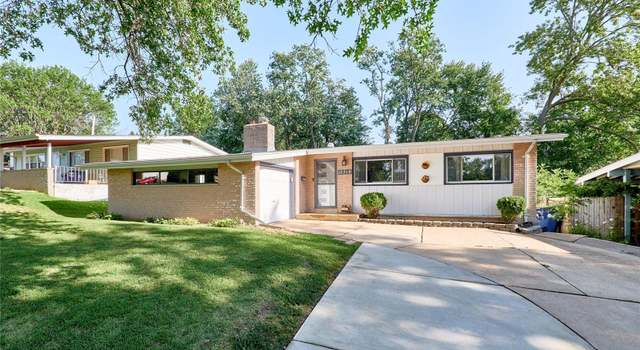 Photo of 10319 Saint Ann Ln, St Ann, MO 63074
