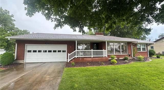 Photo of 611 S Center, Shelbina, MO 63468