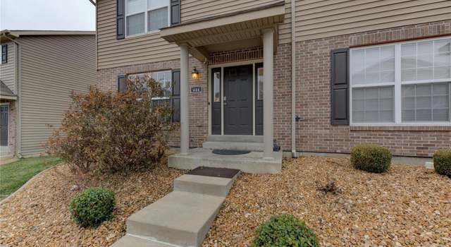 Photo of 444 Saint James Ct, St Peters, MO 63376