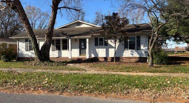 Photo of 1010 Mcnew Dr, Bernie, MO 63822