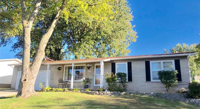 Photo of 608 Norwich Dr, St Charles, MO 63301