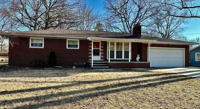 Photo of 241 W Airline Dr, Rosewood Heights, IL 62024