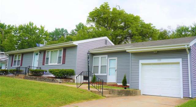 Photo of 230 Wedge Dr, St Louis, MO 63135