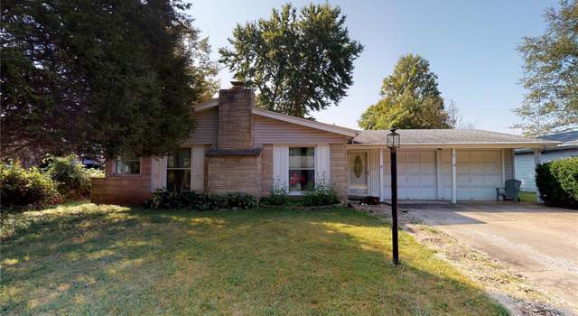 Photo of 6 Primrose Ln, Fairview Heights, IL 62208