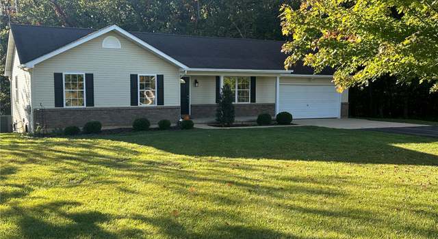 Photo of 40 Sunny Hill Dr, Troy, MO 63379