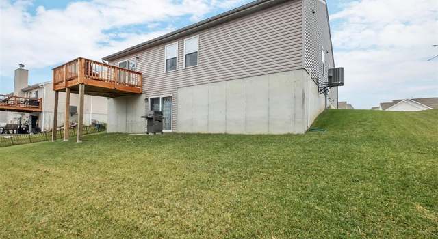Photo of 540 Crystal Stream Dr, Wentzville, MO 63385