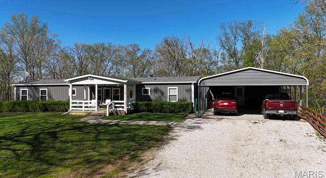 Photo of 8325 Maple Ln, Dittmer, MO 63023