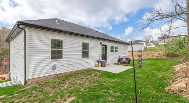 Photo of 21739 Lomax Dr, Waynesville, MO 65583