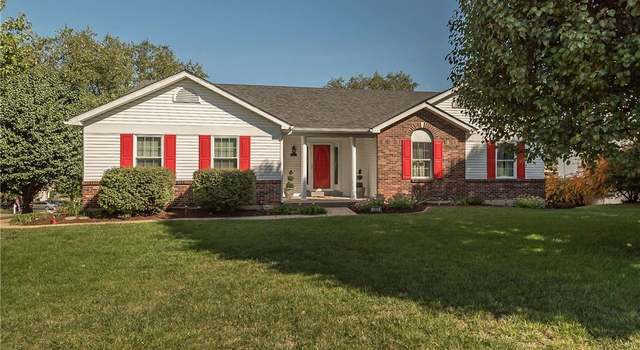 Photo of 102 Walnut Hill Dr, St Charles, MO 63304
