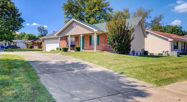 Photo of 12097 Trampe Heights Ln, St Louis, MO 63138